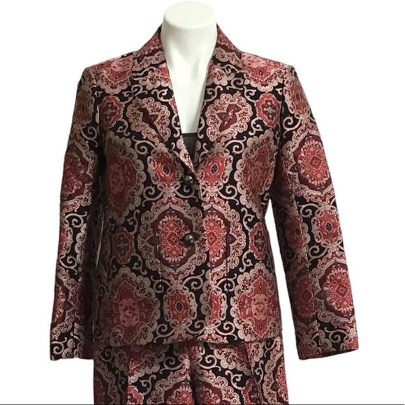 kate spade Red Runway Medallion Jacquard Pantsuit Blazer Size 2 Trousers Size 0 - Picture 3 of 16